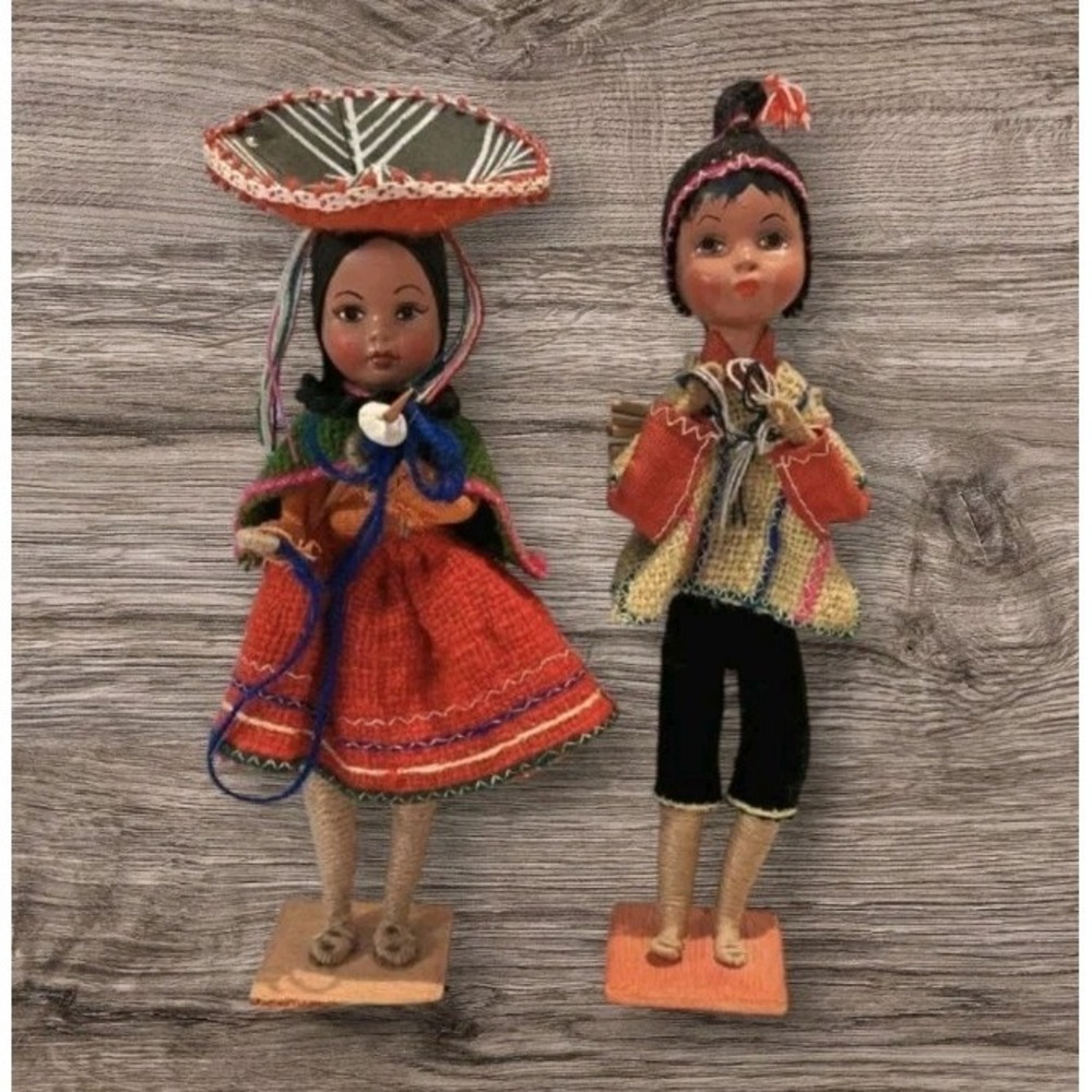 2 Handcrafted String Dolls Peruvian Folk Art Boy Girl Woven Painted Set Vtg 9"